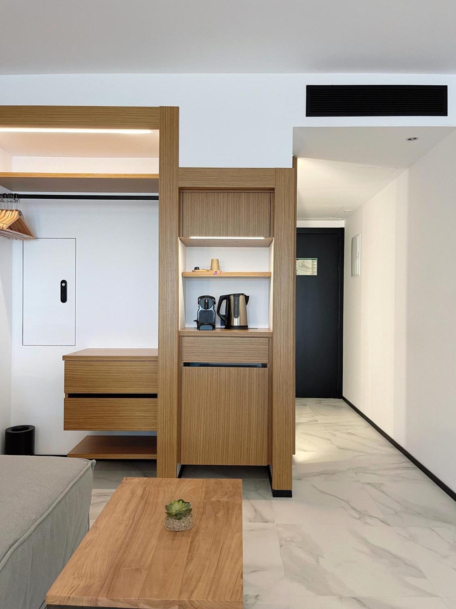 Stic Urban Hotel & Spa サンアントニオアバド エクステリア 写真