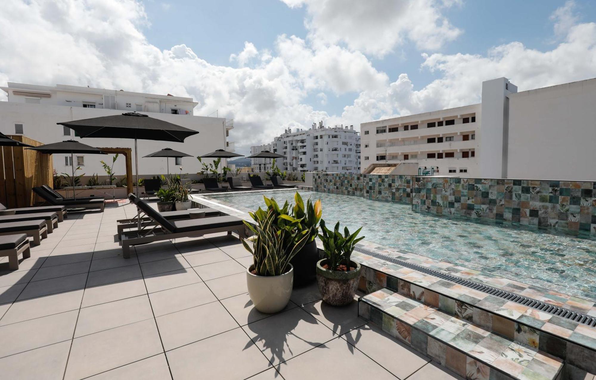 Stic Urban Hotel & Spa サンアントニオアバド エクステリア 写真