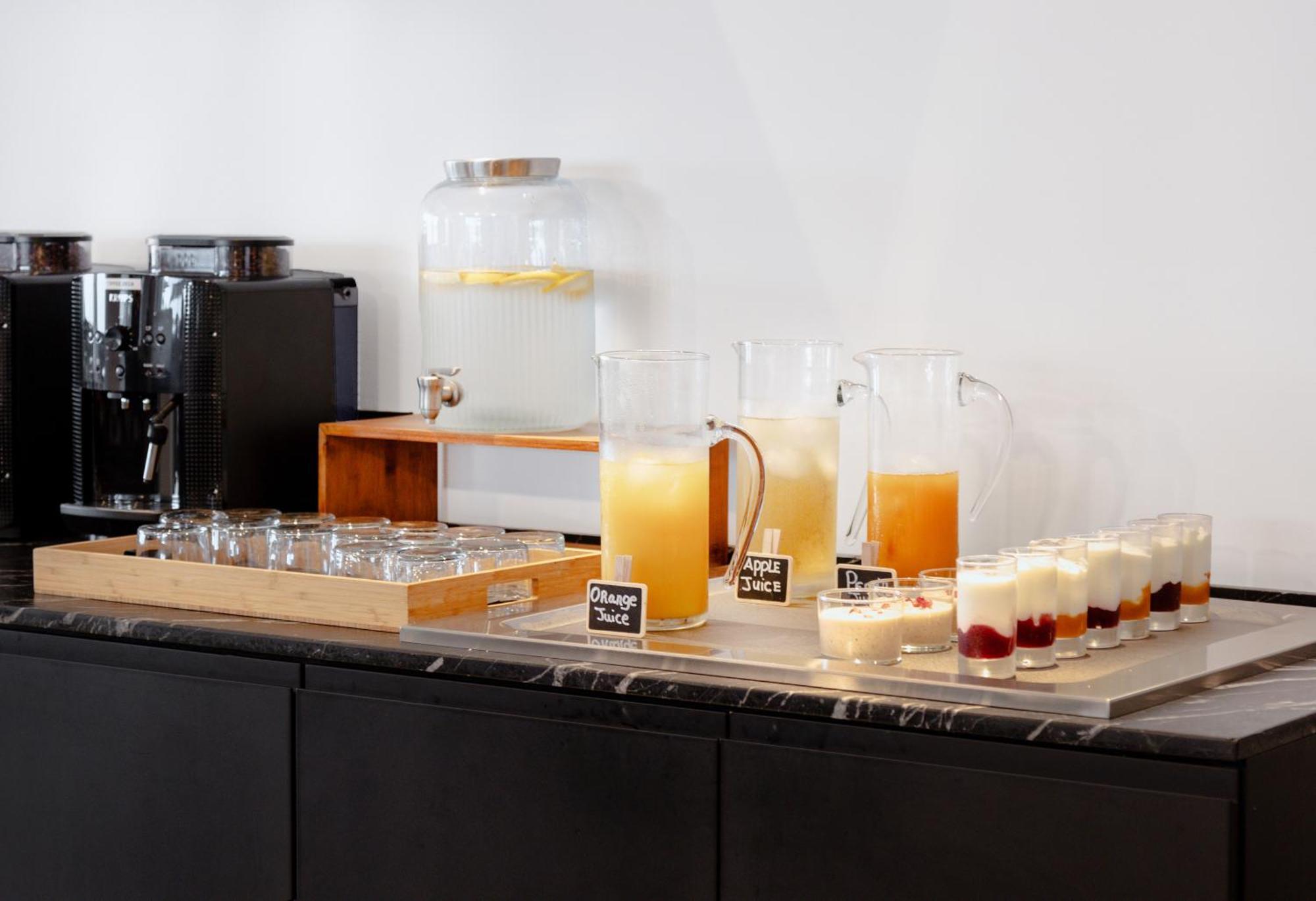 Stic Urban Hotel & Spa サンアントニオアバド エクステリア 写真